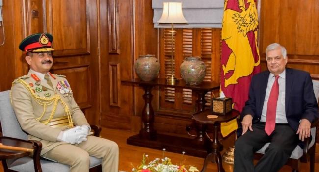 Army Chief meets President